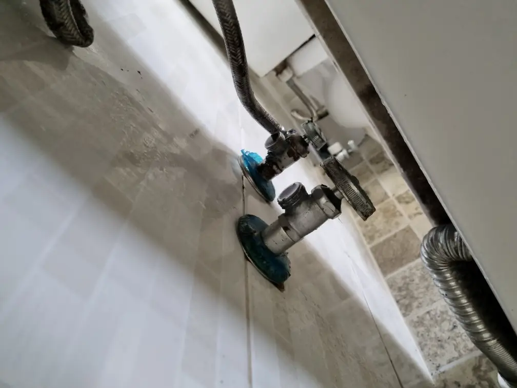 사워겸용 수전교체 3